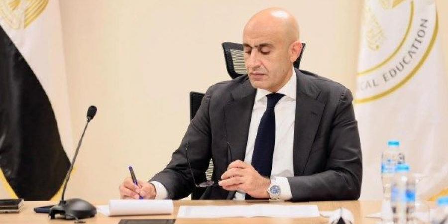 هل يتم تعطيل الدراسة في المدارس الخميس؟| التعليم: سنحسم هذا القرار غداً