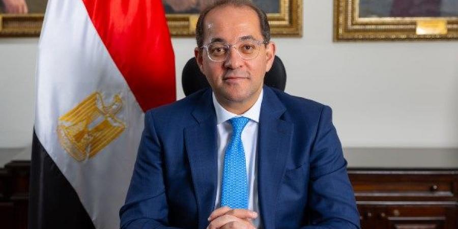 المالية: استمرار العمل بالموانئ والمنافذ الجمركية طوال أيام الأسبوع