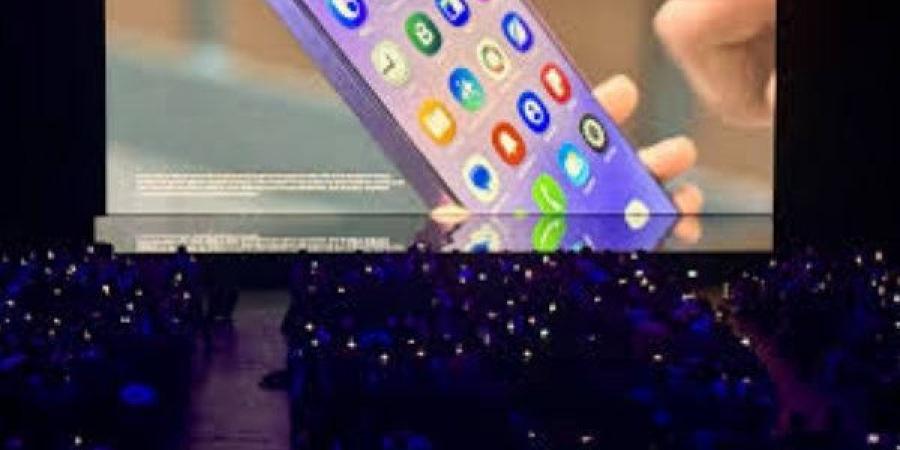 سامسونج تنهي تطبيق الرسائل وتطلب من المستخدمين الانتقال إلى Google Messages