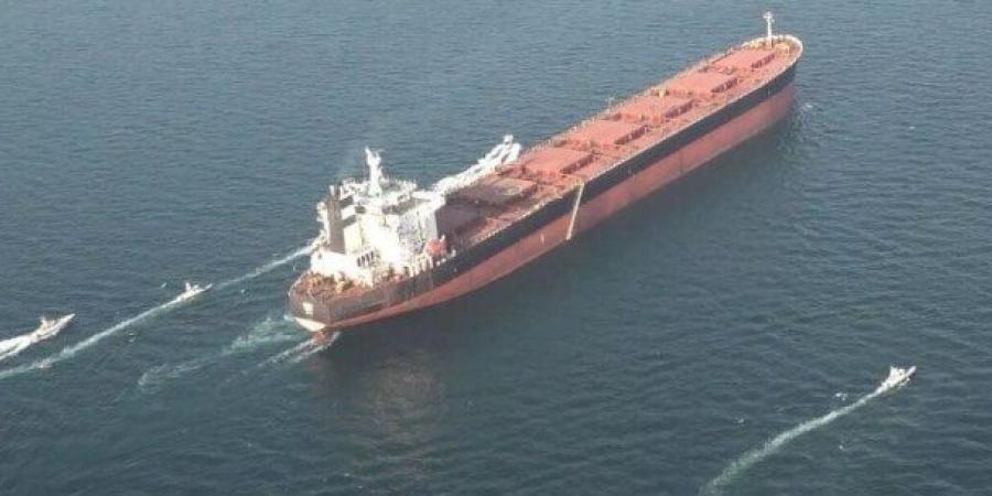 البحرية الأمريكية: السيطرة على مضيق هرمز تشمل جميع السفن بغض النظر عن العلم الذي ترفعه