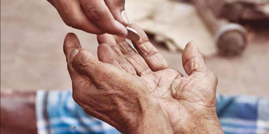 حبس 4 رجال و5 سيدات لقيامهم بإستغلال الأطفال فى التسول بالجيزة
