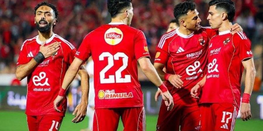 الأهلي يتقدم علي إنبي بهدفين نظيفين في شوط المباراة الأول