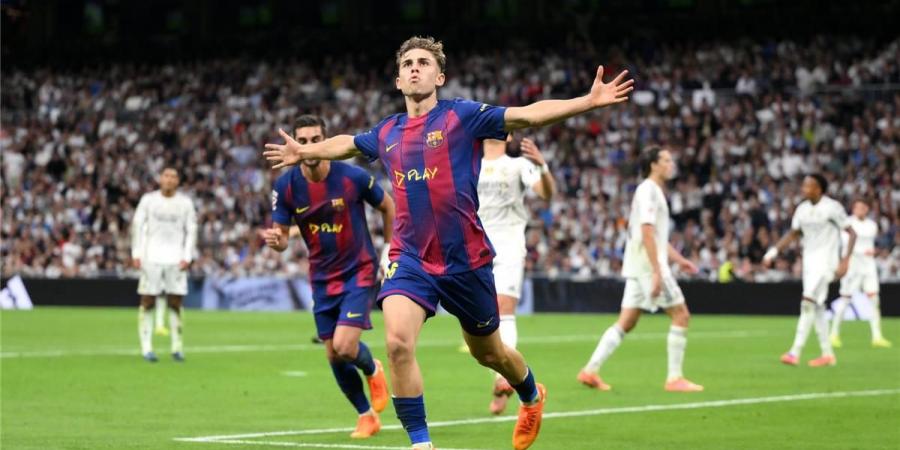 فيرمين لوبيز: أعشق مباراة الكلاسيكو.. وثنائي ريال مدريد رائع