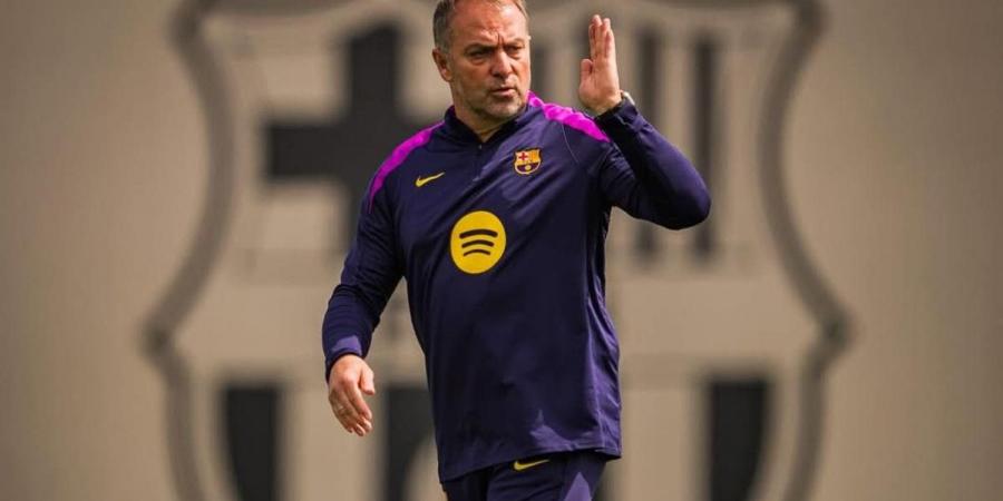 ثنائي برشلونة يؤرق ذهن هانز فليك قبل مباراة الكلاسيكو أمام ريال مدريد