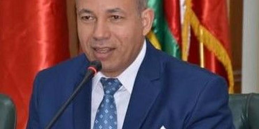 رئيس جامعة المنصورة يشيد بجهود التمريض في دعم المنظومة الصحية ورعاية المرضى