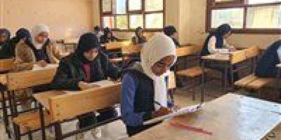 تبدأ غدًا.. موعد امتحانات الشهادة الإعدادية 2026