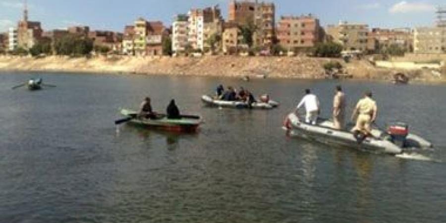 انتشال جثمان شاب لقى مصرعه غرقا داخل مياه مشروع ناصر بالبحيرة