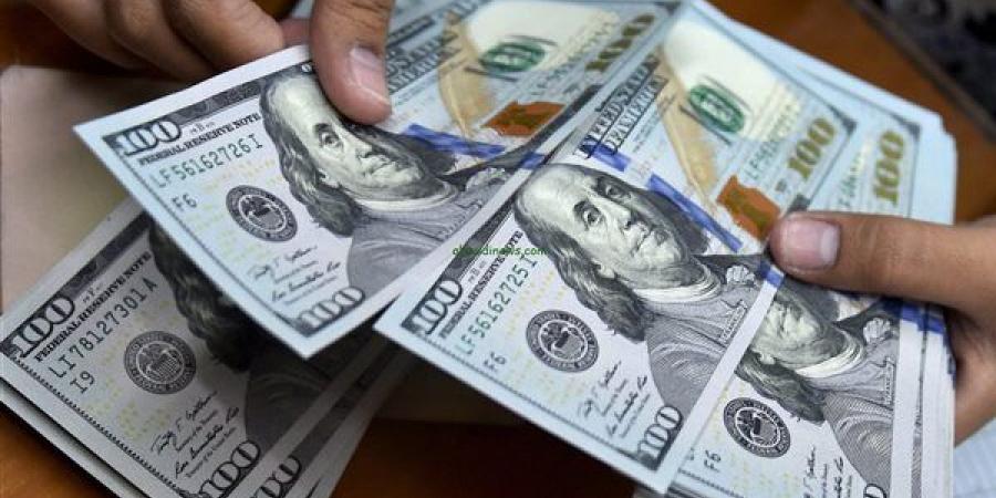 سعر الدولار اليوم يسجل تغيرات جديدة بالبنوك
