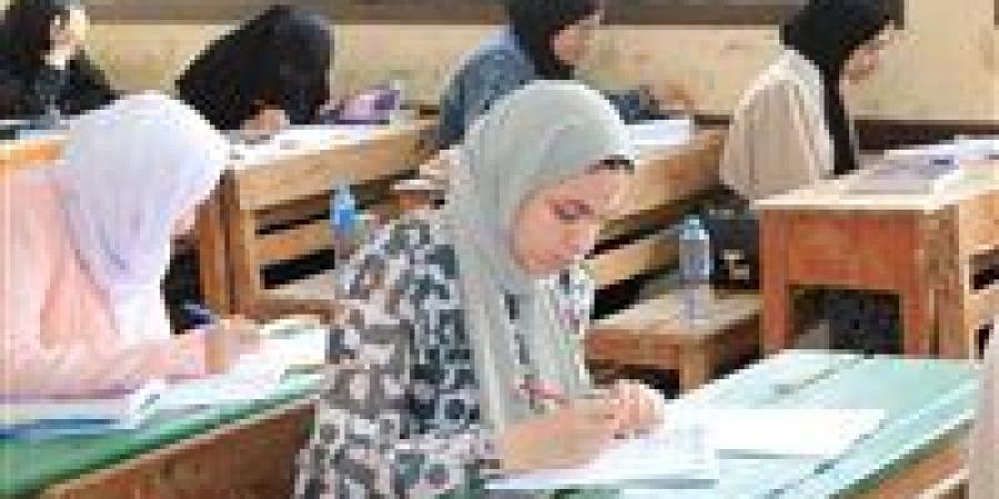 أمهات مصر: طلاب الشهادة الإعدادية بالجيزة اشتكوا من صعوبة امتحان الدراسات الاجتماعية