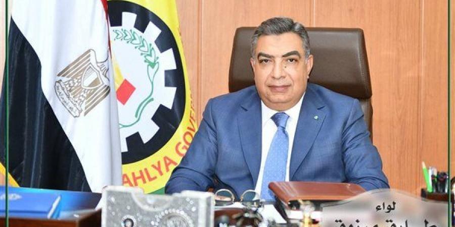القوافل الطبية بالدقهلية تصل إلى 4168 مستفيدًا وتقدم 11.9 ألف خدمة مجانية