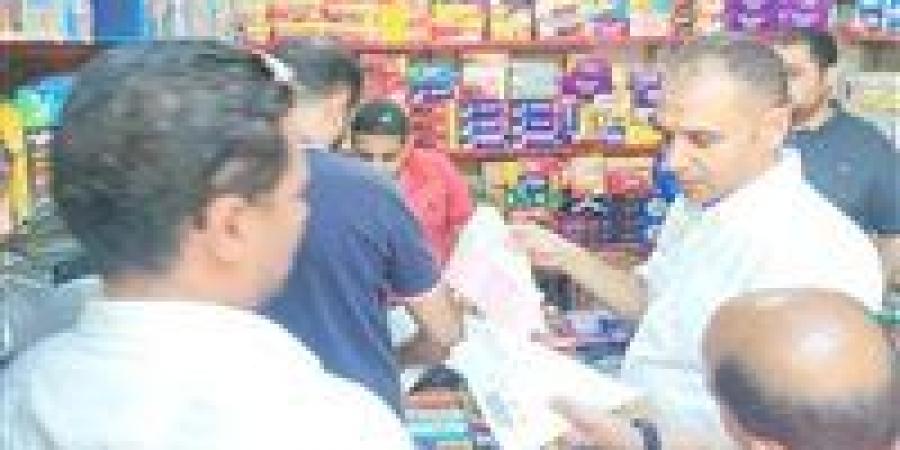 محافظ المنيا يوجه بتكثيف الحملات الرقابية على الأسواق والمحال التجارية