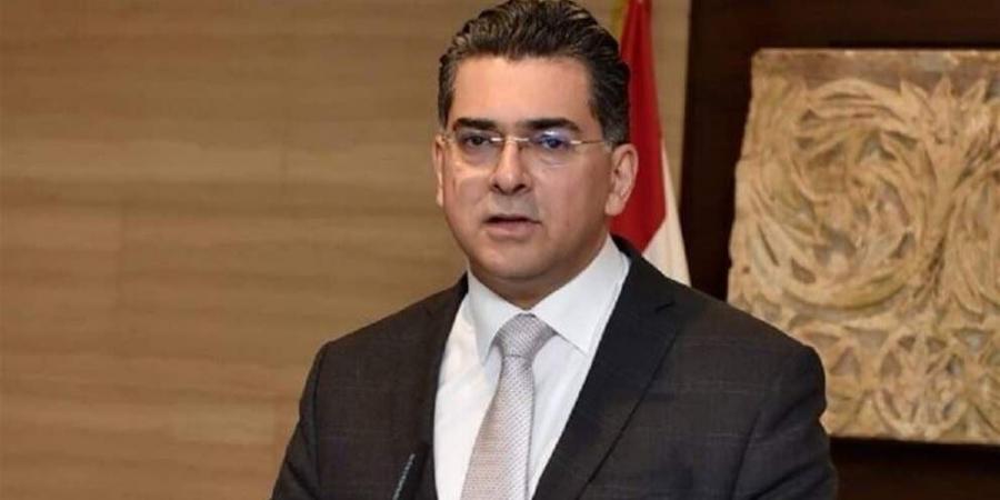 وزير الإعلام يتلو مقررات جلسة مجلس الوزراء