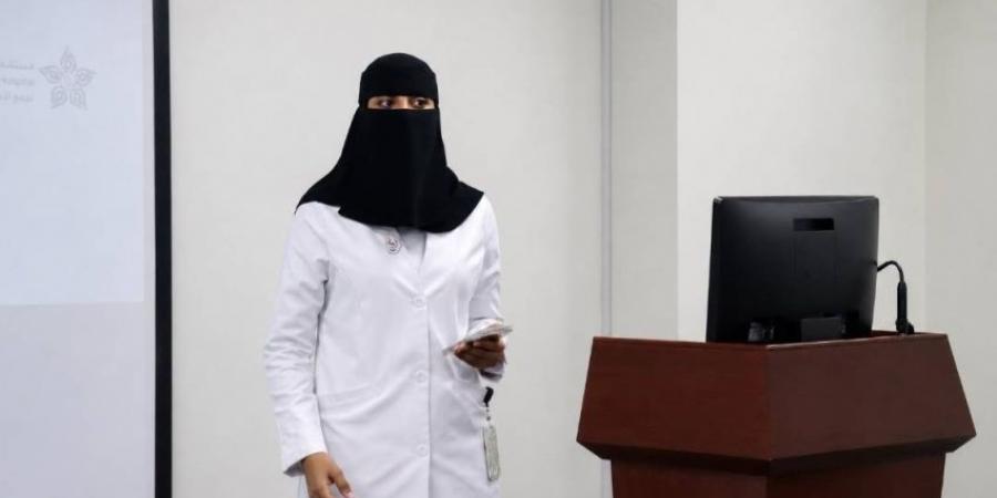 لقاء حواري مع الأمهات في مستشفى الملك فيصل بالهفوف - المساء الاخباري