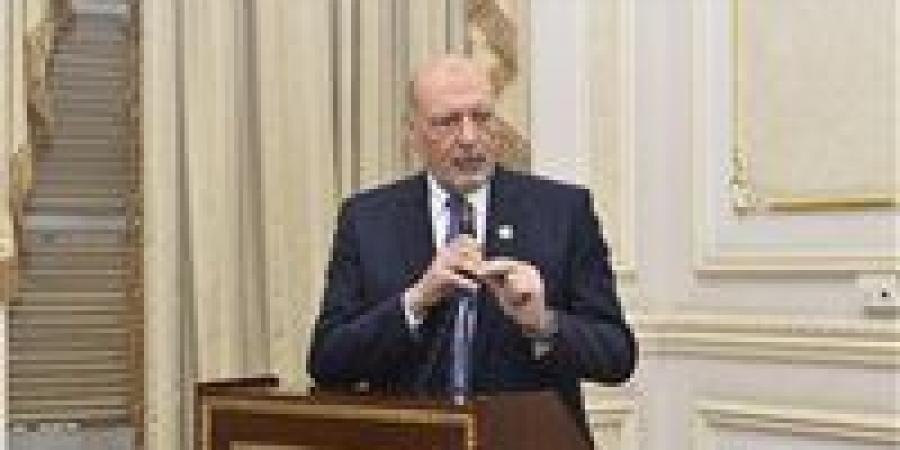 حزب المصريين: لقاء السيسي وحفتر يؤكد ثبات الموقف المصري الداعم لوحدة ليبيا وسيادتها