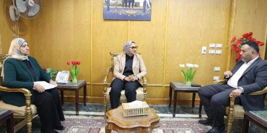 باستثمارات تصل لـ 932 مليون دولار.. محافظ الوادي الجديد تبحث دعم أعمال الاستكشاف وتعظيم القيمة المضافة لخام الفوسفات - المساء الاخباري