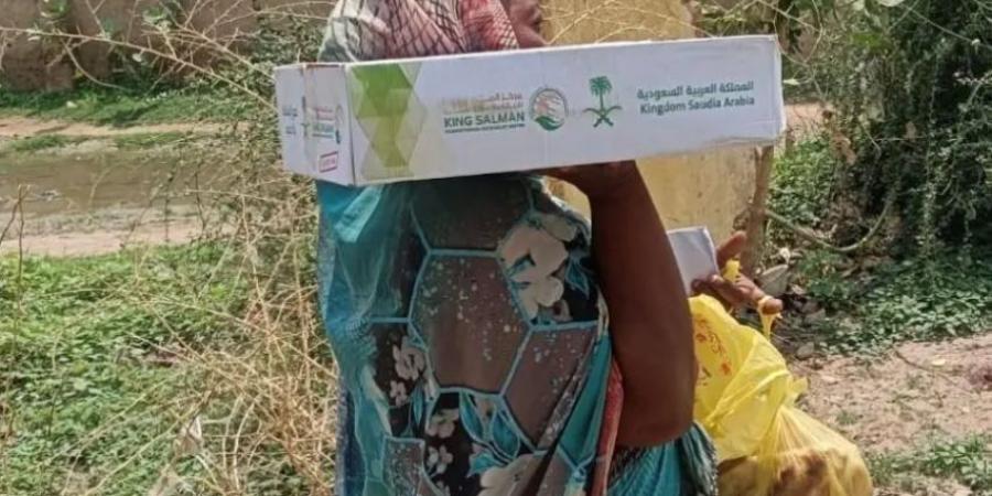 سلمان للإغاثة يوزع 700 كرتون تمر في محلية ربك بولاية النيل الأبيض بالسودان - المساء الاخباري