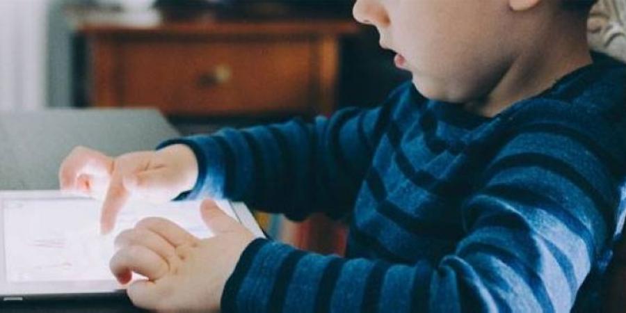 الاستخدام المعتدل للأجهزة الذكية يعزز القدرات المعرفية للأطفال - المساء الاخباري