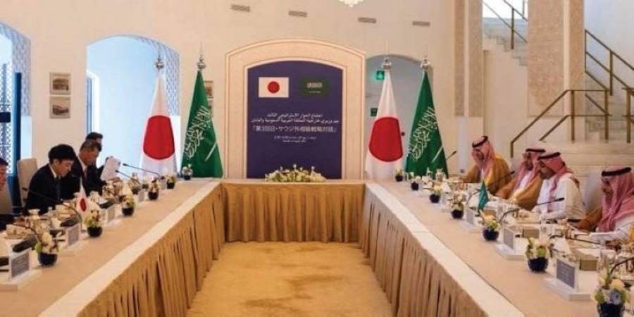 بن فرحان: تعاون في كافة المجالات والأمن البحري في المقدمة - المساء الاخباري