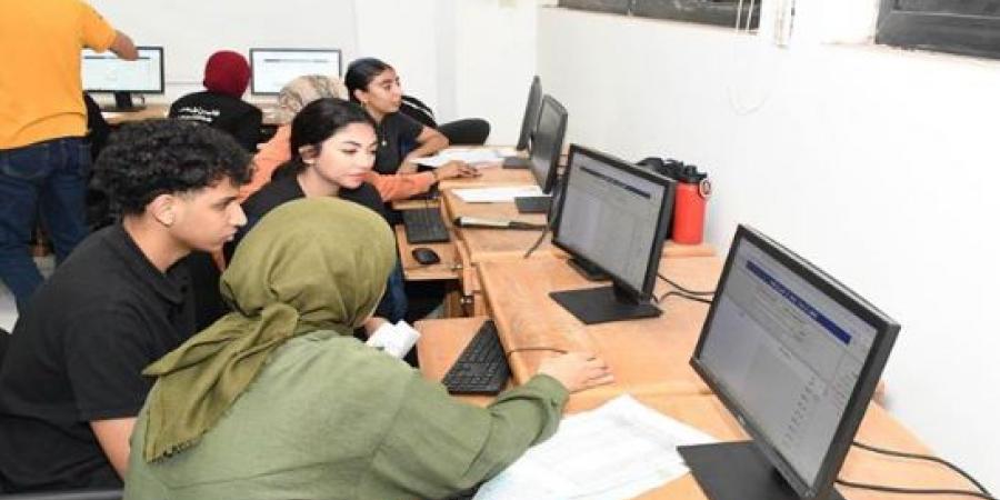 الكليات والمعاهد المتاحة في تنسيق المرحلة الثالثة 2026 لطلاب علمي وأدبي