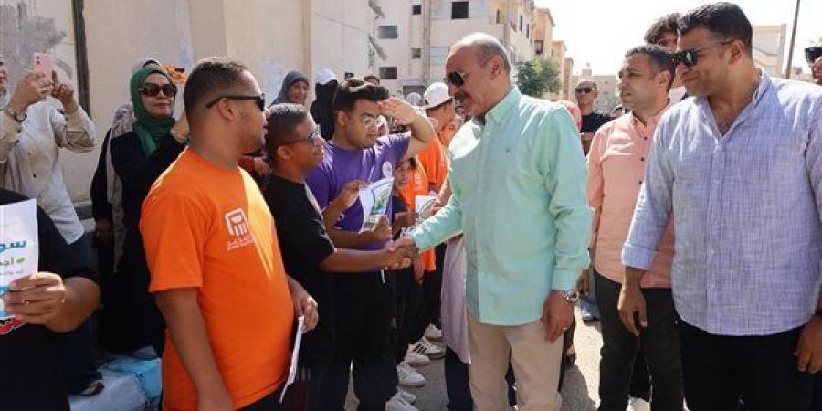 محافظ السويس يتابع مشاركة المدارس وذوي الهمم في مبادرة سويسنا أجمل بينا | فيديو