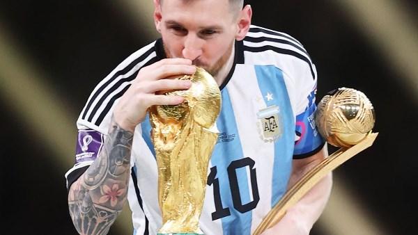 ميسي يقرر الاعتزال الدولي مع منتخب الأرجنتين