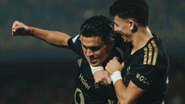 أشرف بن شرقي يحقق 19 مساهمة تهديفية مع الأهلي في الدوري المصري
