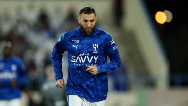 إنزاجي يوضح دوافع تعاقد الهلال مع واتكينز بعد مغادرة بنزيما