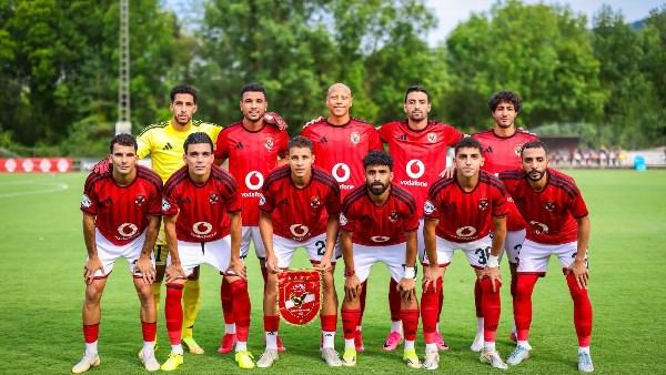 نجم الأهلي السابق يؤكد: المارد الأحمر يعتمد على أدائه ولا ينتظر دعم الحكام