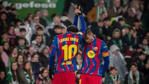 برشلونة يعود من تأخره أمام رايو فاليكانو ويفرض تفوقه بثنائية في الشوط الأول