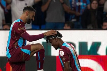 طرابزون سبور يهدد قمة الدوري التركي بثلاثية محمد صلاح في شباك جالاتا سراي