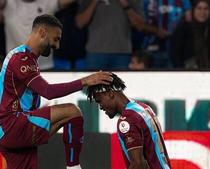 طرابزون سبور يهدد قمة الدوري التركي بثلاثية محمد صلاح في شباك جالاتا سراي