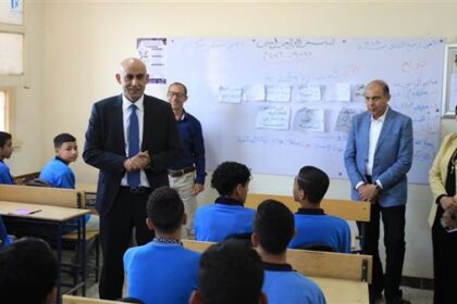 وزير التعليم ومحافظ المنيا يقومان بجولة ميدانية لتفقد مدارس المحافظة ومتابعة سير الدراسة وانتظامها