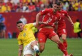 جرانيت تشاكا يكشف عن حصوله على شهادة لقاح كورونا مزورة ويغيب عن تمثيل منتخب سويسرا