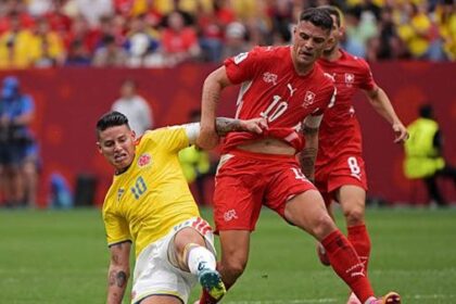 جرانيت تشاكا يكشف عن حصوله على شهادة لقاح كورونا مزورة ويغيب عن تمثيل منتخب سويسرا