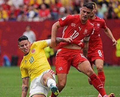 جرانيت تشاكا يكشف عن حصوله على شهادة لقاح كورونا مزورة ويغيب عن تمثيل منتخب سويسرا