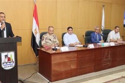 محافظ بني سويف ينظم اجتماعًا تنسيقيًا لاستعدادات تدريبات التعامل مع المواقف الطارئة وتعزيز جاهزية الجهات الحكومية والخدمية
