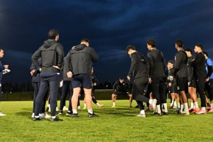 الزمالك يعود للتدريبات تحضيرًا لمواجهة زد مع تصعيد ثنائي من فريق الشباب