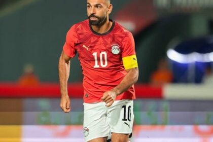 مصر تعتبر تغييرات في تشكيلة الفريق بإخراج صلاح وهيثم حسن ودخول حمزة عبد الكريم وزيزو أمام أنجولا