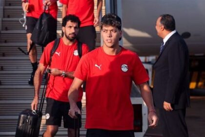 بعثة منتخب مصر تصل إلى جنوب السودان تمهيدًا لمواجهة الثلاثاء في تصفيات أمم إفريقيا