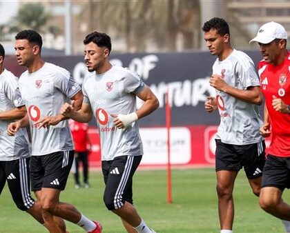 ثنائي الأهلي يدخل مرحلة متطورة في برنامجهما التأهيلي