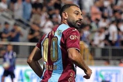 محمد صلاح يتألق في قائمة أفضل أجنحة العالم بينما يتصدر يامال الترتيب