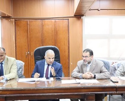 قبيصي يقوم برئاسة مقابلات المتقدمين للجان امتحانات الشهادات العامة في محافظة الدقهلية