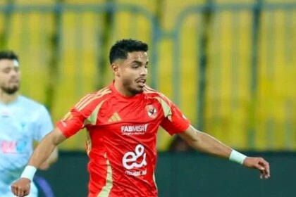 كريم الدبيس يطالب توضيح سبب استبعاده من قائمة الأهلي رغم غياب بلعمري وكوكا