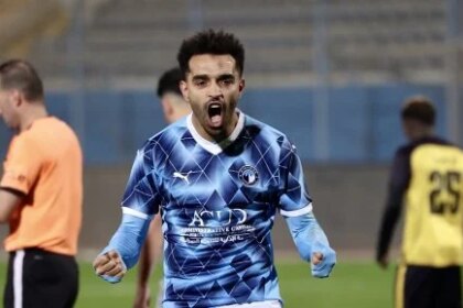أوباما يكشف عن نجاحه مع بيراميدز ويعبر عن حلم اللعب في نهائي القرن
