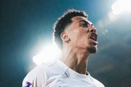 بيزيرا يجتاز الكشف الطبي في الإمارات قبل انضمامه لفريق شباب الأهلي