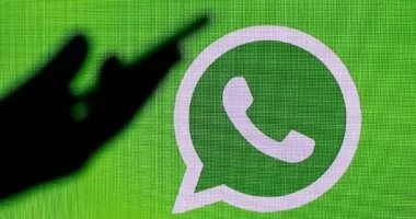 واتساب تطلق سمات دردشة جديدة على نظام iOS من ضمنها خلفيات متحركة