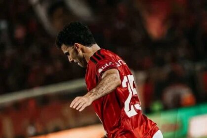 التشكيل المحتمل للأهلي أمام أبو قير للأسمدة اليوم في لقاء حاسم