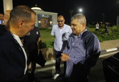 رئيس قناة السويس يجتمع مع الشربينى والجهاز الفني لمنتخب الشباب بالإسماعيلية