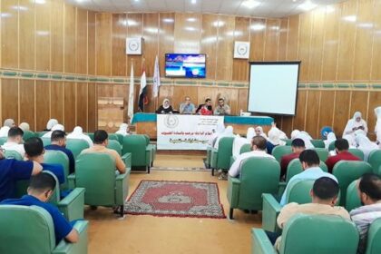 ندوة في الداخلة تستعرض تأثير المشروعات الصحية على خلق فرص العمل
