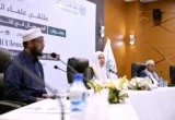 العيسى يجتمع بكبار العلماء في الصومال